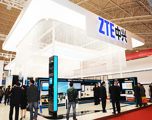 中興通訊200W桌面式電源適配器定制案例 中興通訊200W桌面式電源適配器定制案例