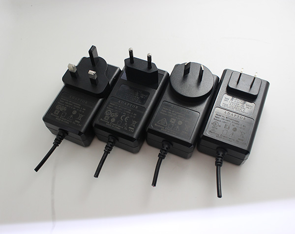 電子保健產(chǎn)品電源適配器定制案例 電子保健產(chǎn)品電源適配器定制案例